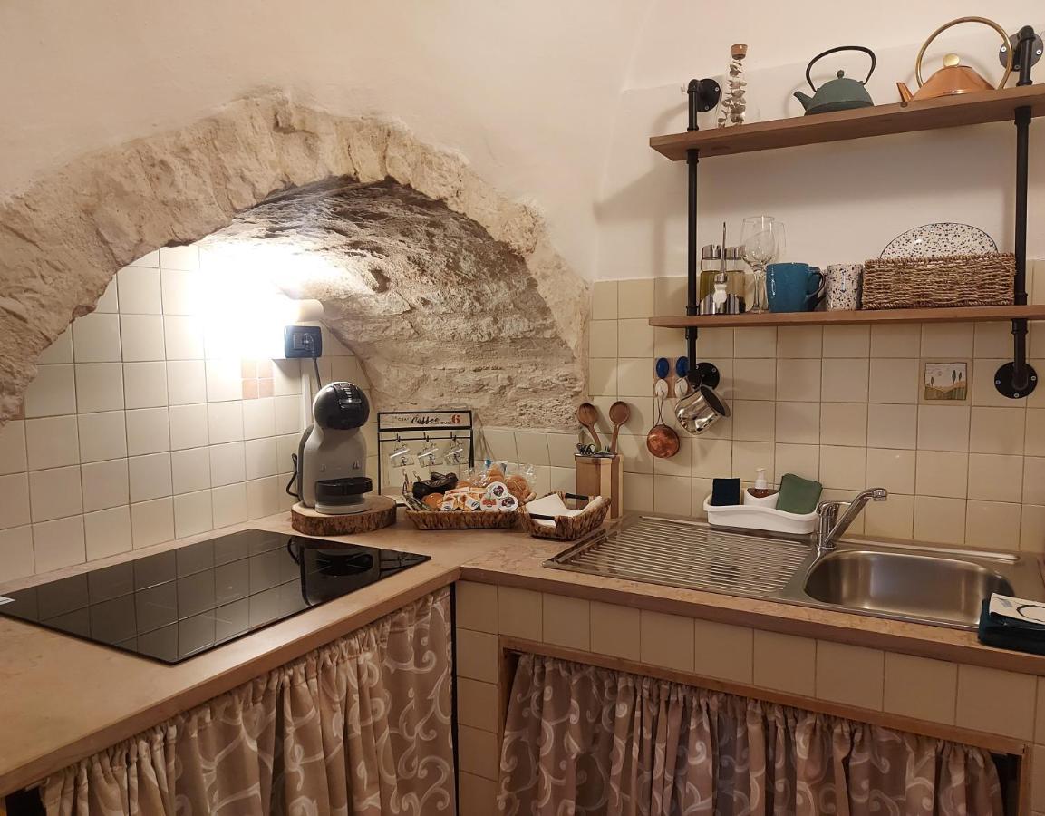 オストゥーニAntica Dimora Flaleアパートメント エクステリア 写真